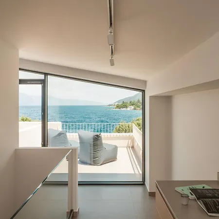 Petra Mare Villa